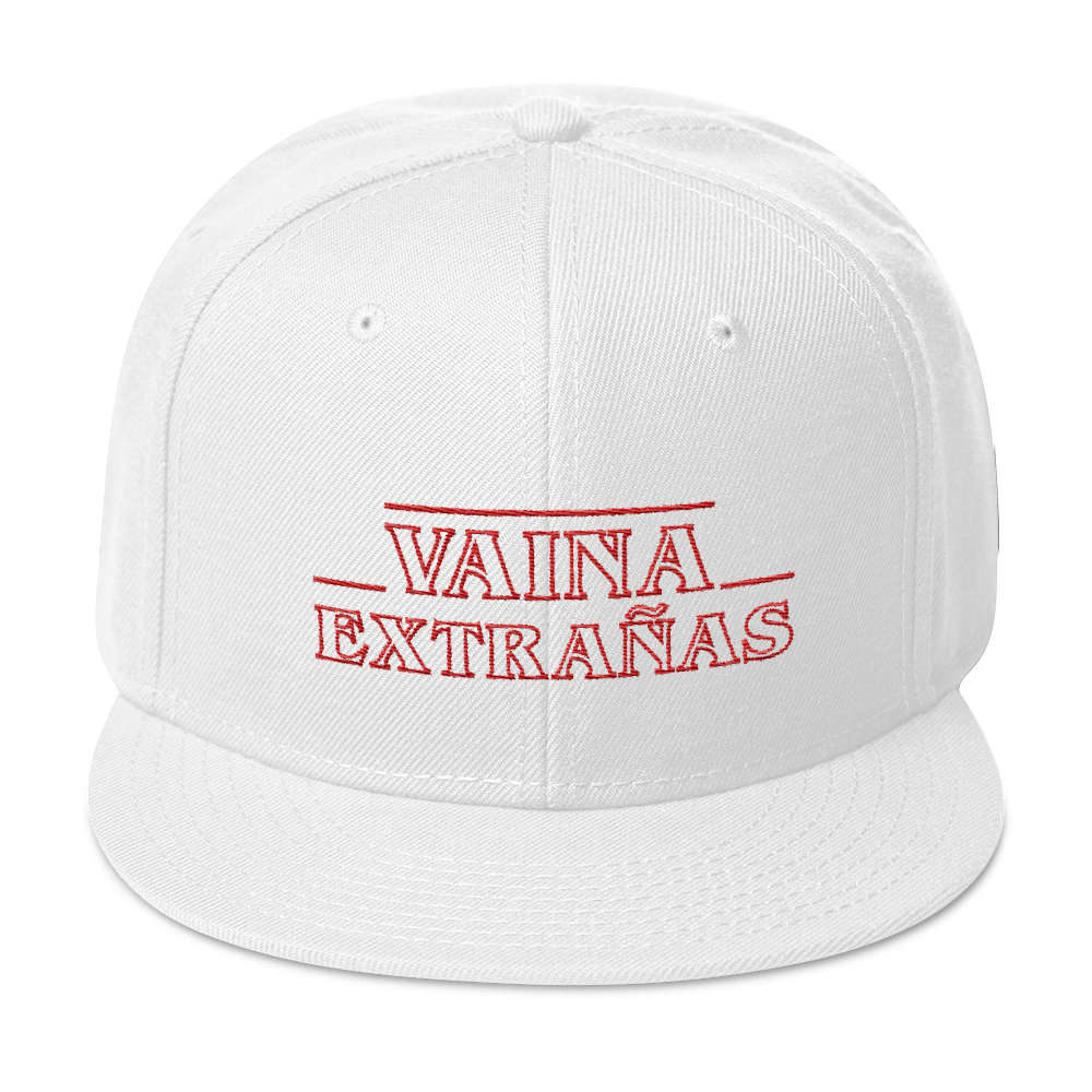 Vaina Extrañas Snapback Hat  - 2020 - DominicanGirlfriend.com - Frases Dominicanas - República Dominicana Lifestyle Graphic T-Shirts Streetwear & Accessories - New York - Bronx - Washington Heights - Miami - Florida - Boca Chica - USA - Dominican Clothing